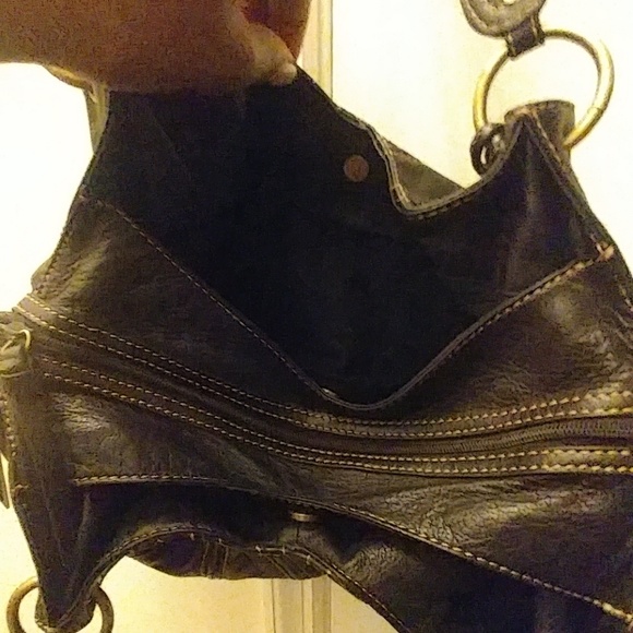 Harold's Black Leather Handbag - Picture 6 of 8